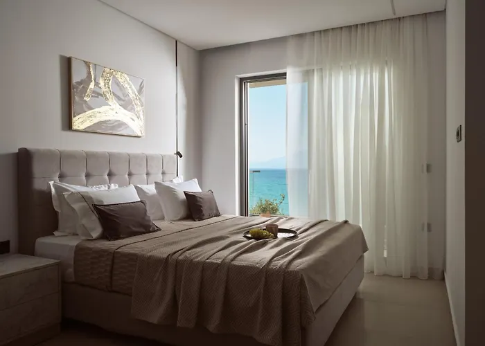 Nomia Villa, With Pool, Gym & Walk To The Beach, By Thinkvilla Alykanas (Zakynthos)