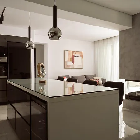 Nomia Villa, With Pool, Gym & Walk To The Beach, By Thinkvilla * 阿利卡纳斯