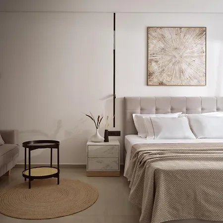 Nomia Villa, With Pool, Gym & Walk To The Beach, By Thinkvilla *