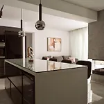 Nomia Villa, With Pool, Gym & Walk To The Beach, By Thinkvilla * Аликанас