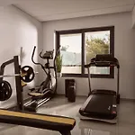 Вилла Nomia Villa, With Pool, Gym & Walk To The Beach, By Thinkvilla *