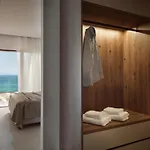 Nomia Villa, With Pool, Gym & Walk To The Beach, By Thinkvilla Вилла *