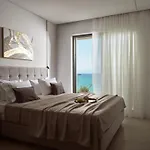 Nomia Villa, With Pool, Gym & Walk To The Beach, By Thinkvilla Аликанас